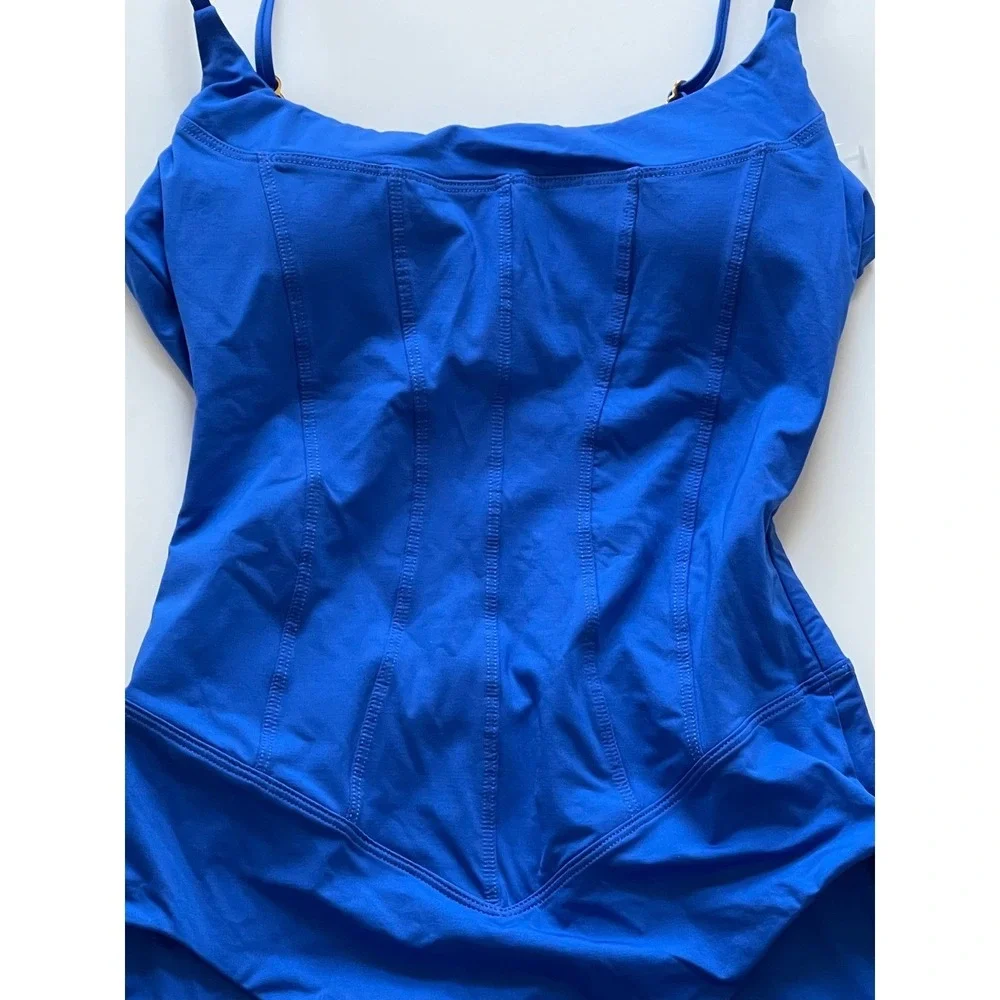 BECCA sample piece